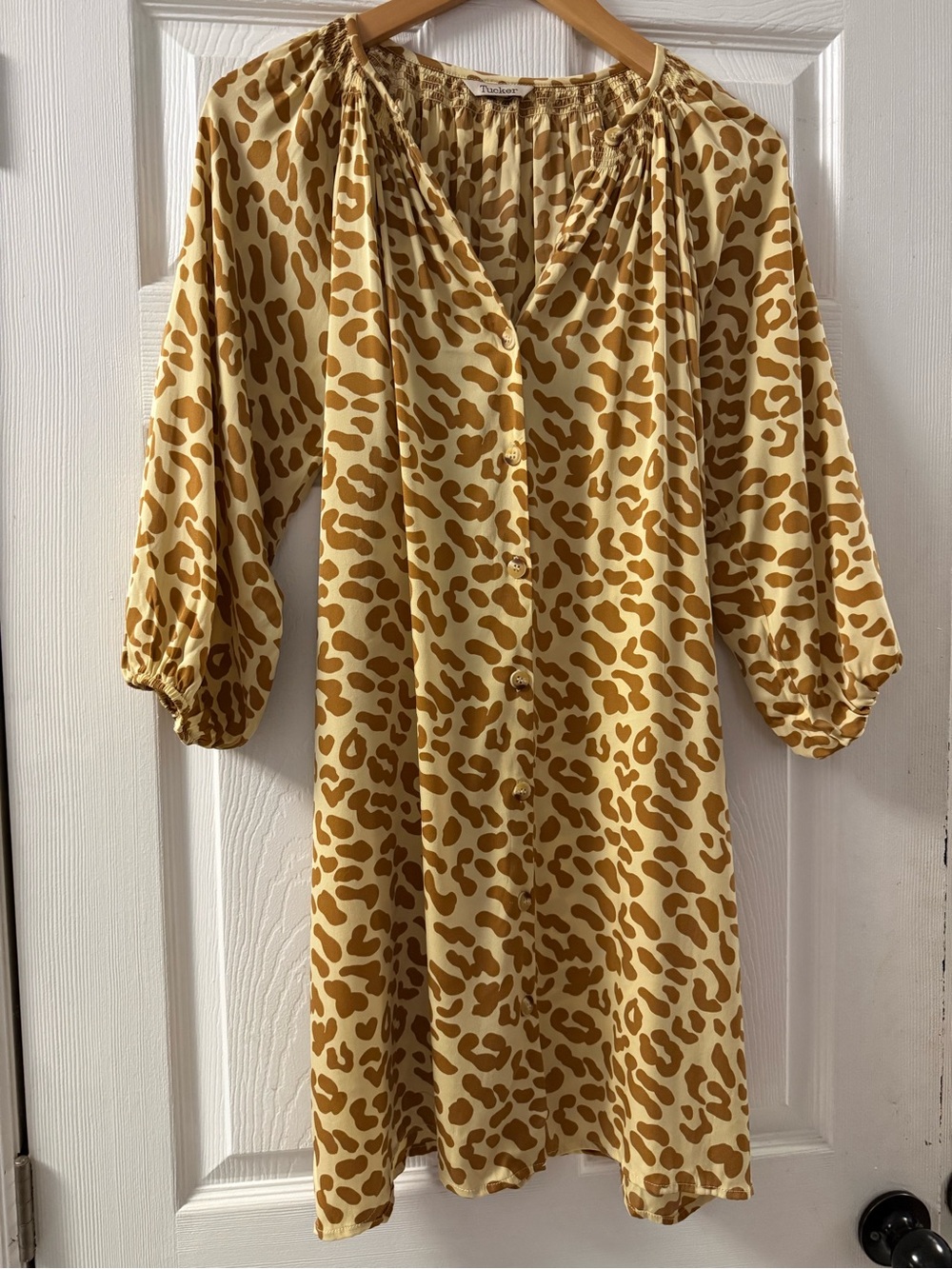 Tucker 100% Silk Animal Print Button Down Mini Dress Size Small